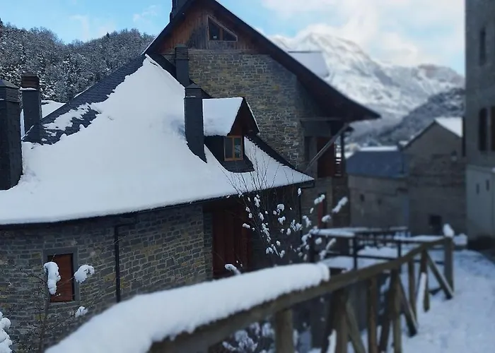 Duplex Calle El Tillo * Escarrilla